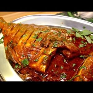 Pomfret Curry Whole